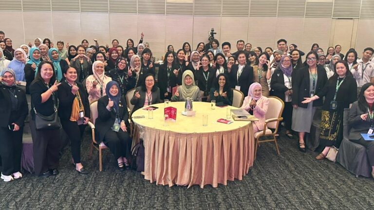 Ciri kepimpinan wanita Sarawak semakin menyerlah – Fatimah