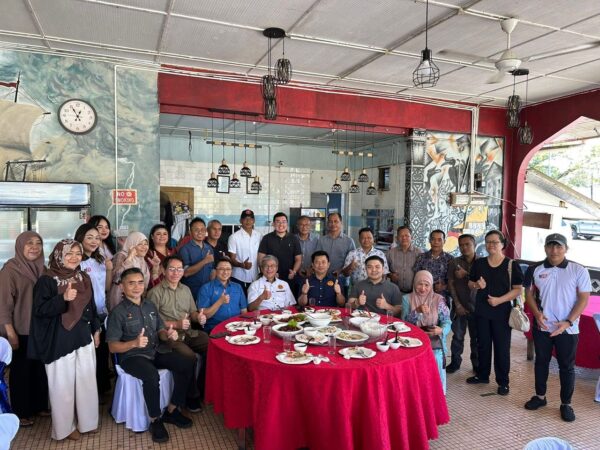 Kekuatan akar umbi kukuhkan parti