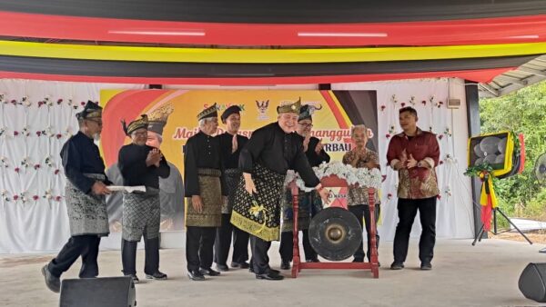 Pesta Badudun Lumba Kerbau simbol perpaduan masyarakat majmuk Sarawak
