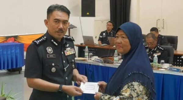 KPD berpangkat Supretenden