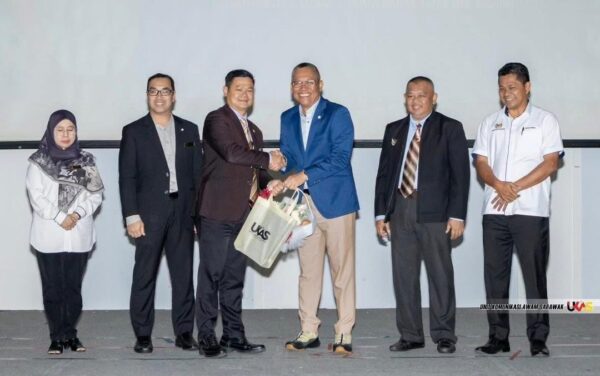 Wujudkan program khas bantu pelajar lepasan STPM