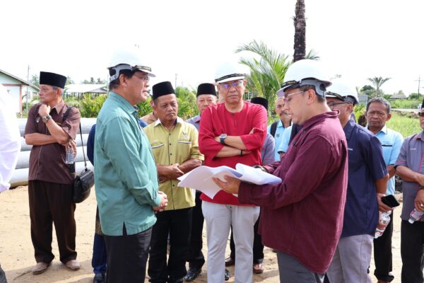 Projek bina, naik taraf rumah ibadat tanah perkuburan Islam siap