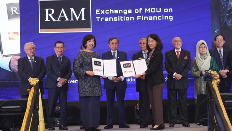 DBOS perkukuh komitmen Sarawak, Islamic Banking Window dilancar