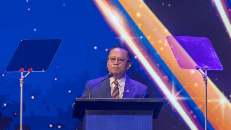 Warga perkhidmatan awam Sarawak perlu amalkan 3R