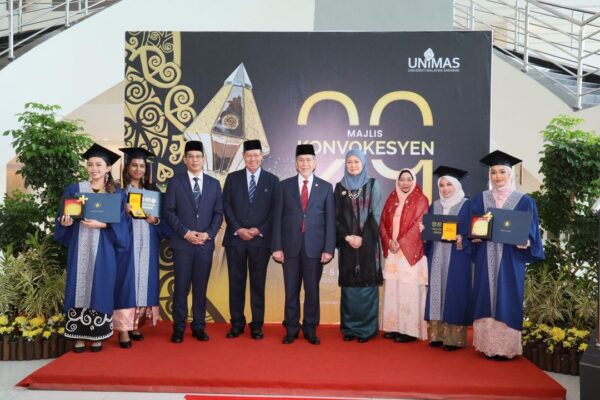 UNIMAS pemangkin pembangunan komuniti, ilmu