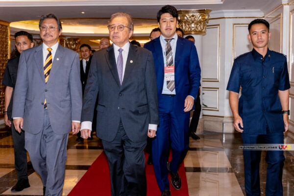 Sarawak perkukuhkan kedudukan sebagai hab tenaga boleh diperbaharui