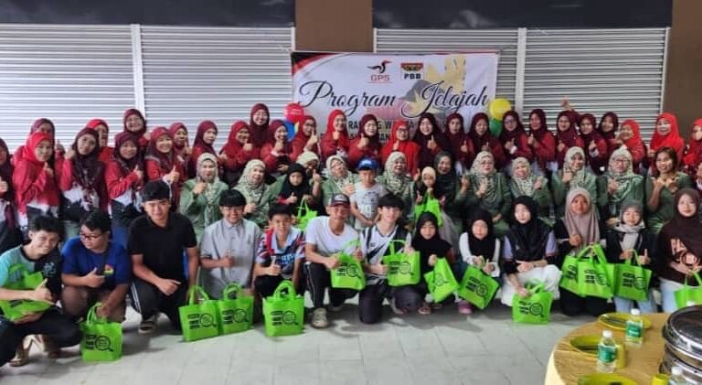 Wanita Parti PBB Bukit Sari teruskan program jelajah zon, santuni anak yatim