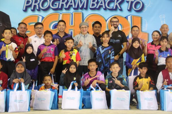 Program ‘Back To School’ EKUINAS ringankan beban murid