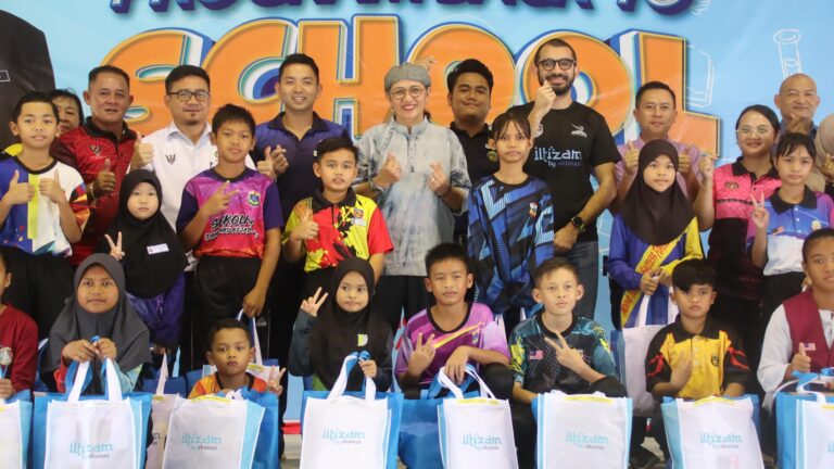 Program ‘Back To School’ EKUINAS ringankan beban murid