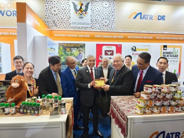 Produk Sarawak jadi tarikan pembeli China