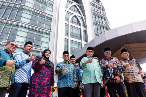 Kerajaan Sarawak perhalusi proses import, eksport padi