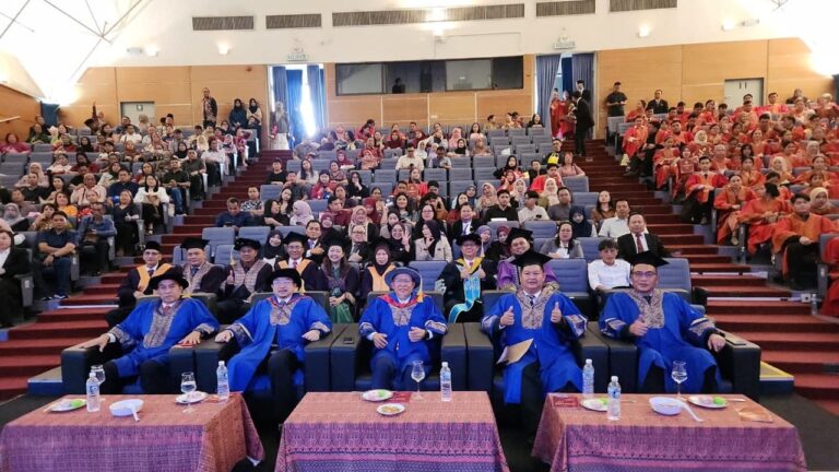 Kolej Tingkatan Enam Saratok mampu capai gred purata 3.04 STPM