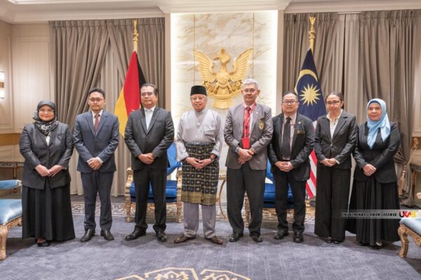 Projek ‘Trans-Borneo Railway’ tingkatkan konektiviti Sarawak-Kalimantan