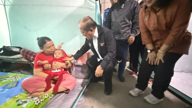 Tanah runtuh, jalan terputus di Serian, kerja baik pulih dilaksana