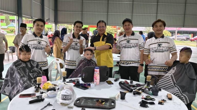 Sumbangan keperluan sekolah ringankan beban ibu bapa