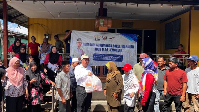 140 asnaf terima sumbangan bakul makanan