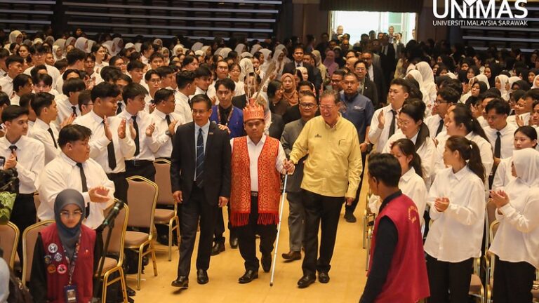 UNIMAS perkukuhkan peranan di Borneo