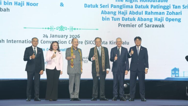 Sarawak tambah penjanaan elektrik melalui projek hidroelektrik, solar