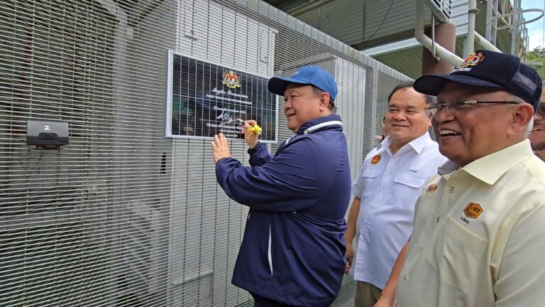 Sistem solar hibrid rapatkan jurang pendidikan bandar, pedalaman