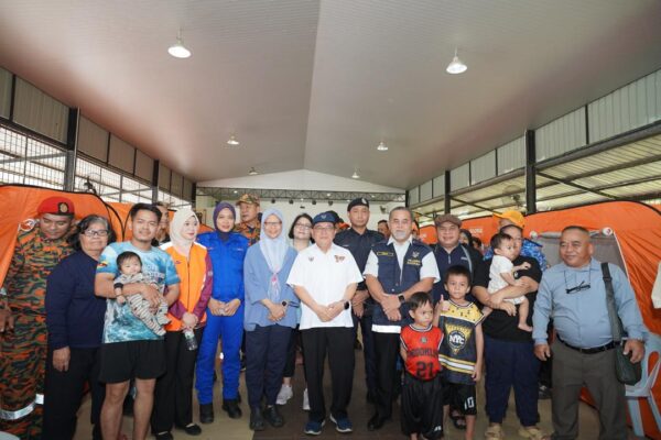 Banjir: Sarawak pastikan kebajikan mangsa di PPS diutama