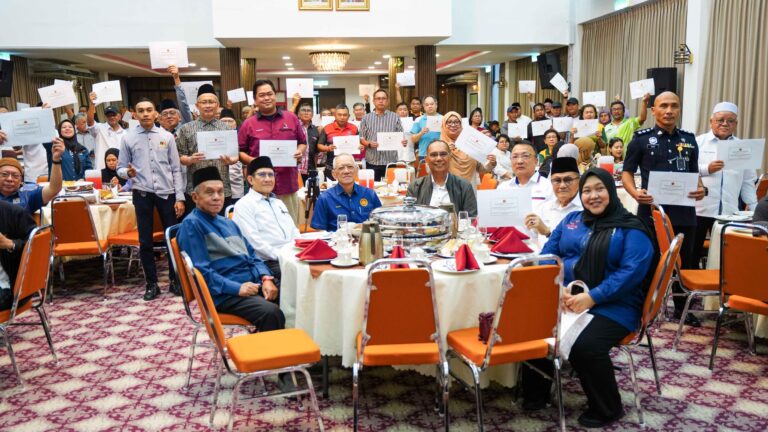 95 organisasi DUN Satok terima sumbangan geran MRP