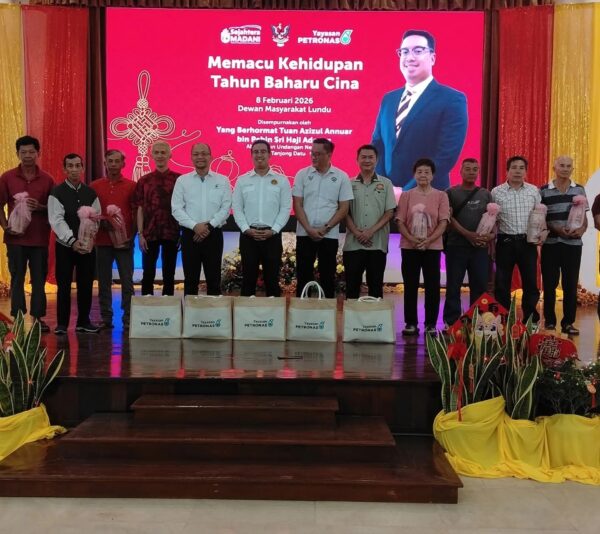 Tanjung Datu lokasi pilihan sumbangan bakul makanan Petronas