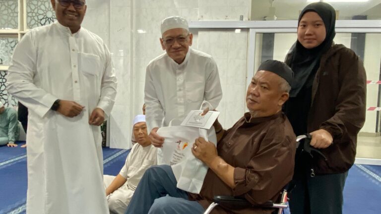 Ihsan Ramadan DUN Satok santuni asnaf, bantu ringankan beban