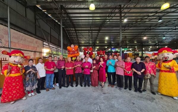 Rumah Terbuka CNY Saratok semarak dalam semangat Ramadan