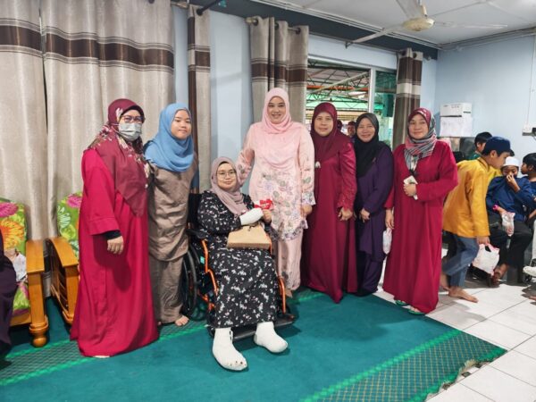 Mangsa kebakaran Taman Sentosa Indah dibantu