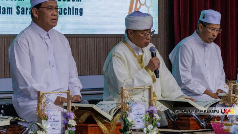 Premier Sarawak imarahkan Majlis Khatam Al-Quran, Iftar Perdana Bersama Agensi Islam