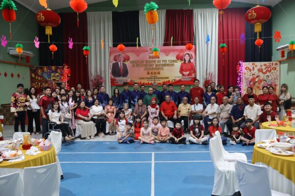 Kerjasama masyarakat Cina jayakan program perpaduan Sadong Jaya