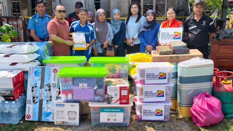 Hanifah bantu mangsa kebakaran Kampung Senau