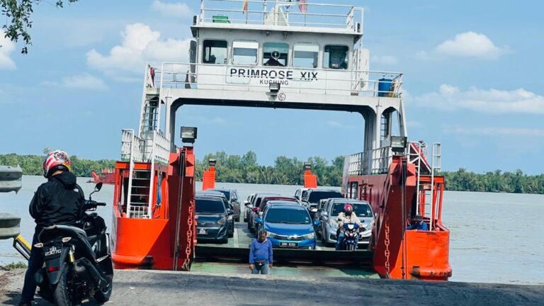 Pergerakan kenderaan dari Daro ke Sarikei, Sibu perlahan, jumlah kenderaan meningkat