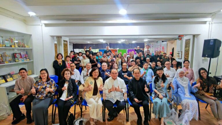 Aktiviti gotong-royong perkukuhkan perpaduan masyarakat