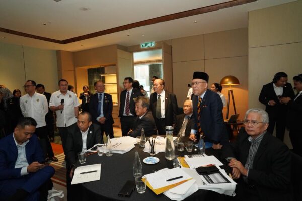 Sarawak perkukuhkan projek infrastruktur, lebih 11,000 projek berjaya disiap