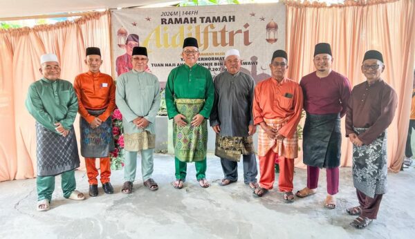 Aidilfitri eratkan hubungan pemimpin, rakyat