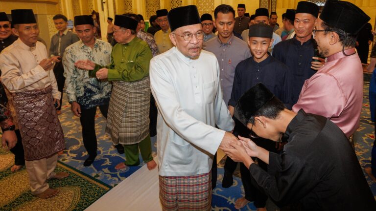 Majlis Berbuka Puasa MADANI simbol perpaduan masyarakat majmuk
