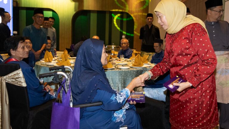 Kumpulan sasar dirai dalam Ramah Mesra Ramadan Menteri Pembangunan Wanita, Keluarga dan Masyarakat