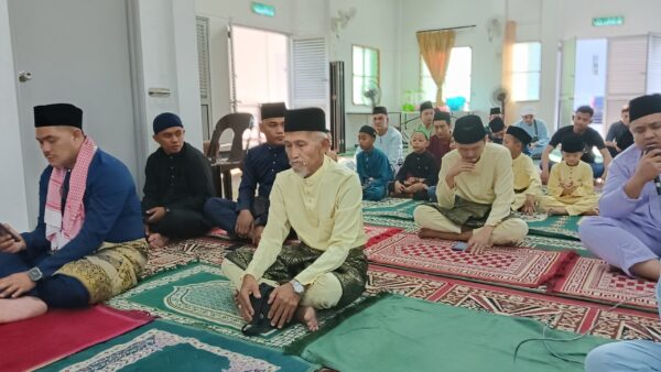 Penduduk PPR Landeh raikan kesyukuran Aidilfitri