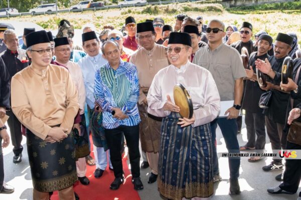 Sarawak fokus tenaga hijau, penggunaan diesel bakal berakhir