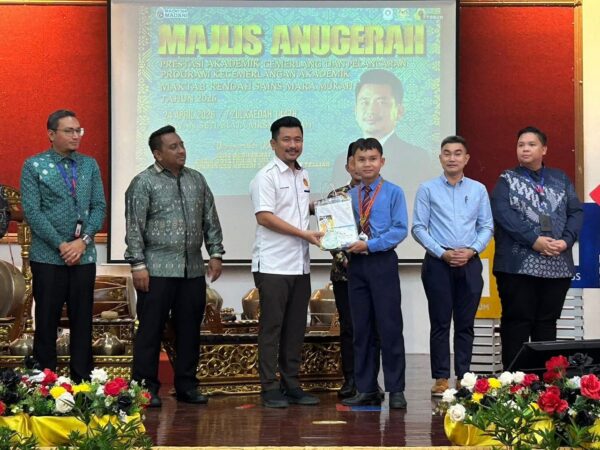 Kedudukan MRSM MUKAH naik 10 tangga dalam SPM 2025