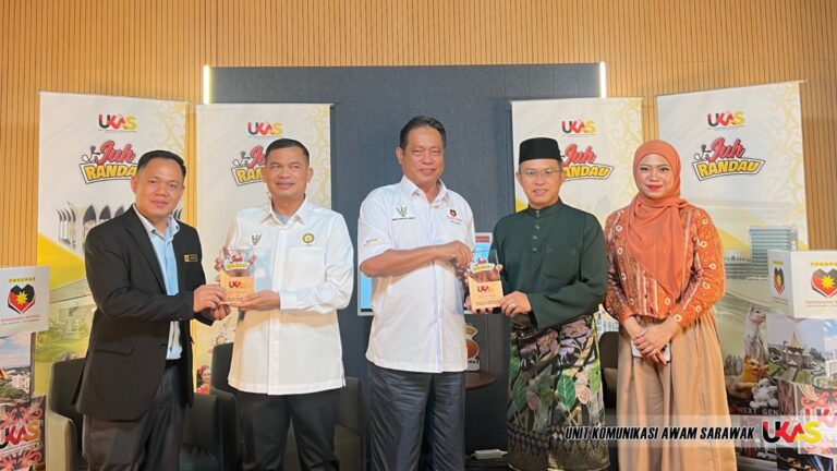 Sarawakku Sayang dekati rakyat, perkukuhkan perkhidmatan kerajaan