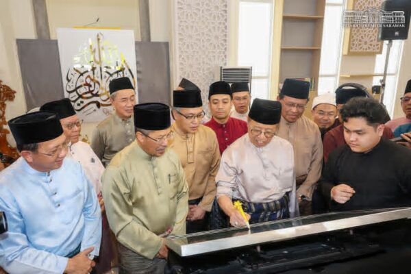 Masjid Al-Azim Daerah Kecil Debak mampu tampung lebih 800 jemaah