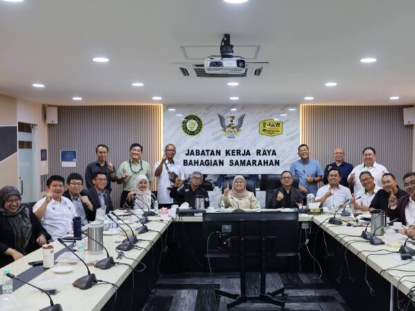 Inisiatif jalan baharu bantu kurangkan kesesakan Samarahan