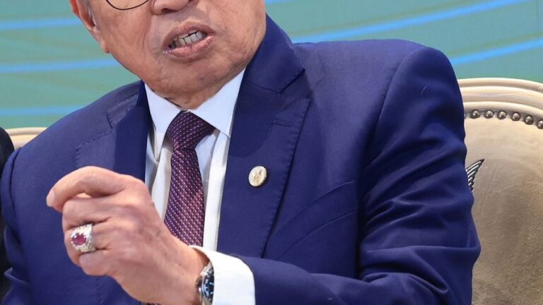 Sarawak peruntuk RM876.2 juta laksana bantuan khas, demi kesejahteraan rakyat