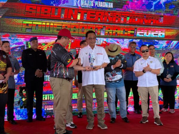 Perlumbaan Bot Kuasa Antarabangsa Sibu mampu tarik pelancong