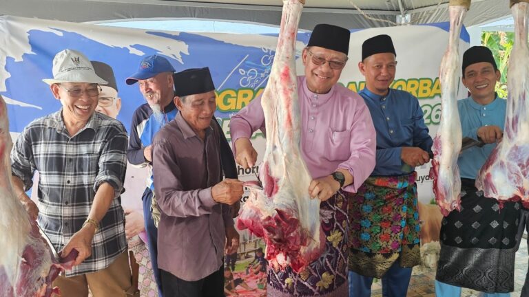 Enam ekor lembu ditumbang pada Ibadah Korban di Sebangan