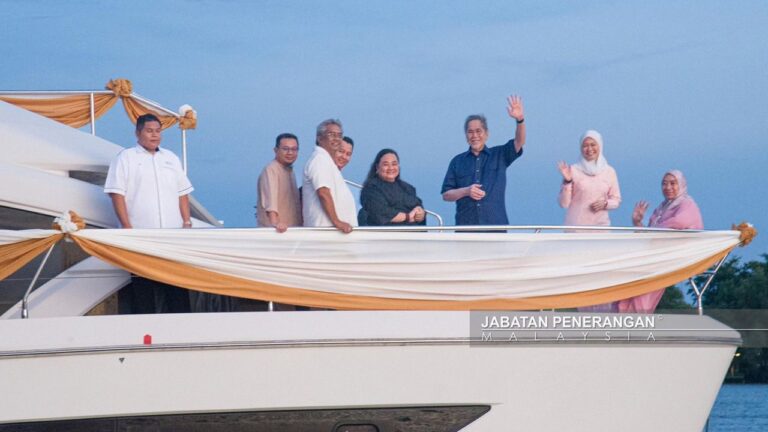 TYT tinjau tapak bersejarah Kampung Triso
