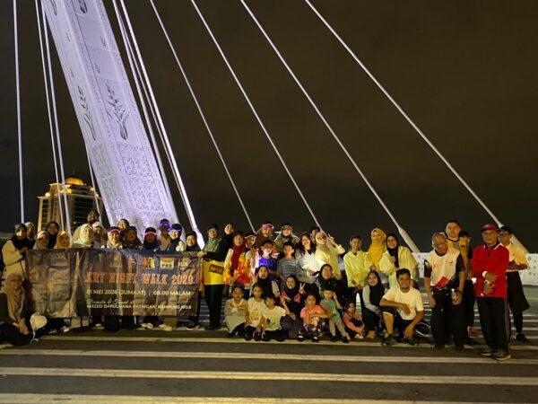 Program Nite Walk KRT Tanjung Patingan eratkan hubungan warga kampung