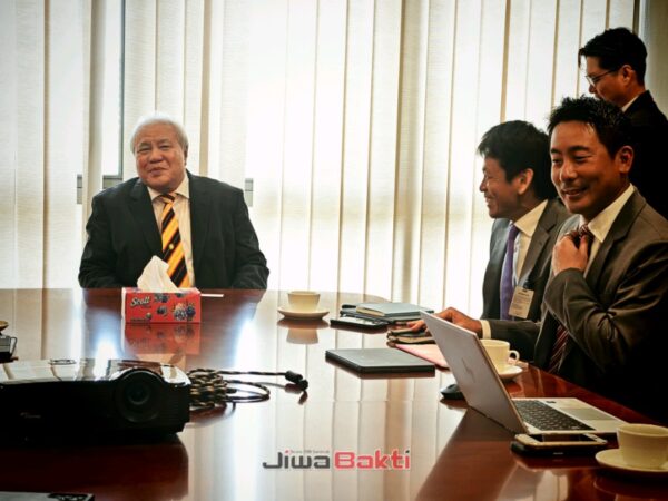 Sarawak sasar kerjasama Jepun projek karbon biru